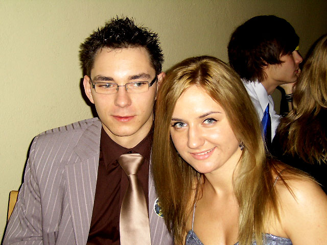 Zdjęcie w galerii na portalu naszraciborz.pl: Studniówka w II LO - tura druga wiadomości z regionu