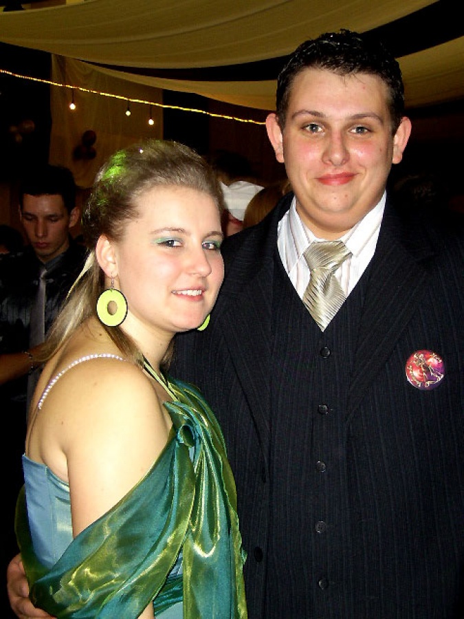 Zdjęcie w galerii na portalu naszraciborz.pl: Studniówka w II LO - tura druga wiadomości z regionu