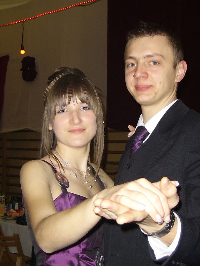 Zdjęcie w galerii na portalu naszraciborz.pl: Studniówka w II LO - tura druga wiadomości z regionu