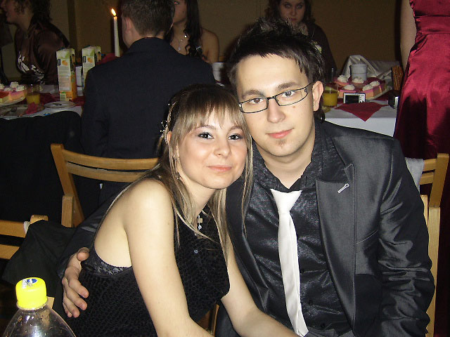 Zdjęcie w galerii na portalu naszraciborz.pl: Studniówka w II LO - tura druga wiadomości z regionu