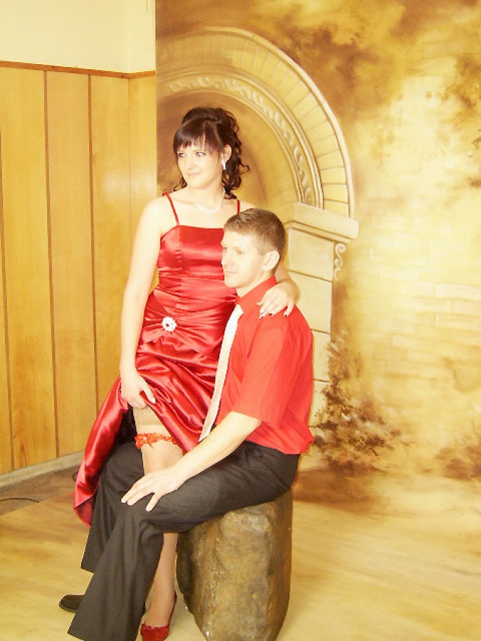 Zdjęcie w galerii na portalu naszraciborz.pl: Studniówka w II LO - tura druga wiadomości z regionu