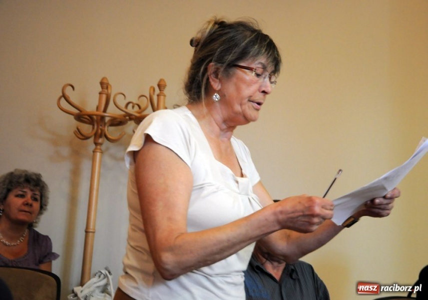 Zdjęcie w galerii na portalu naszraciborz.pl: Co zalewa ludzi na Nowych Zagrodach? wiadomości z regionu