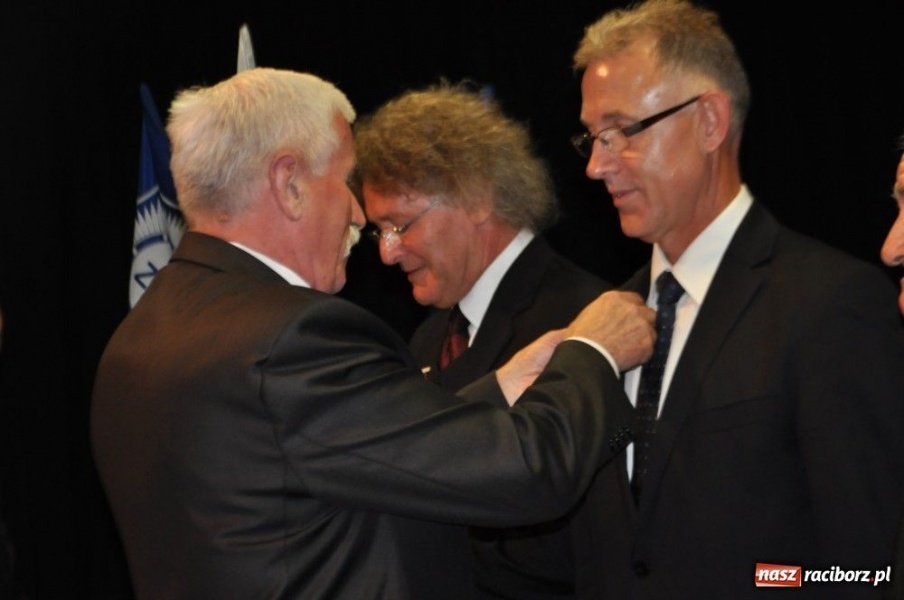 Zdjęcie w galerii na portalu naszraciborz.pl: Przeprowadzki i dobrego szefa... wiadomości z regionu