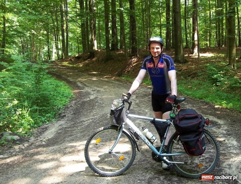 Zdjęcie w galerii na portalu naszraciborz.pl: Na rowerze przez Europę... wiadomości z regionu