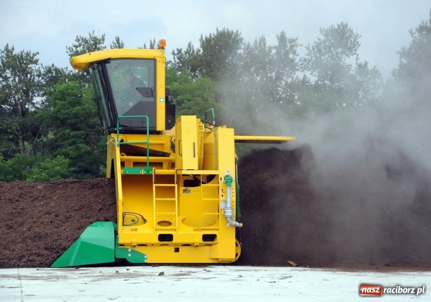Zdjęcie w galerii na portalu naszraciborz.pl: Kompost z Brzezia jak z Castoramy wiadomości z regionu