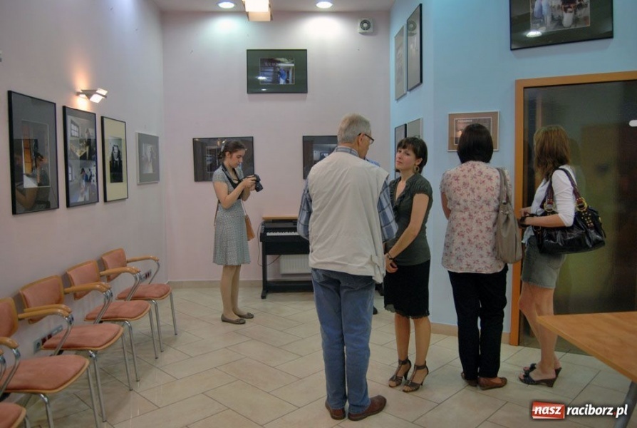 Zdjęcie w galerii na portalu naszraciborz.pl: Ginące zawody uchwycone obiektywem wiadomości z regionu