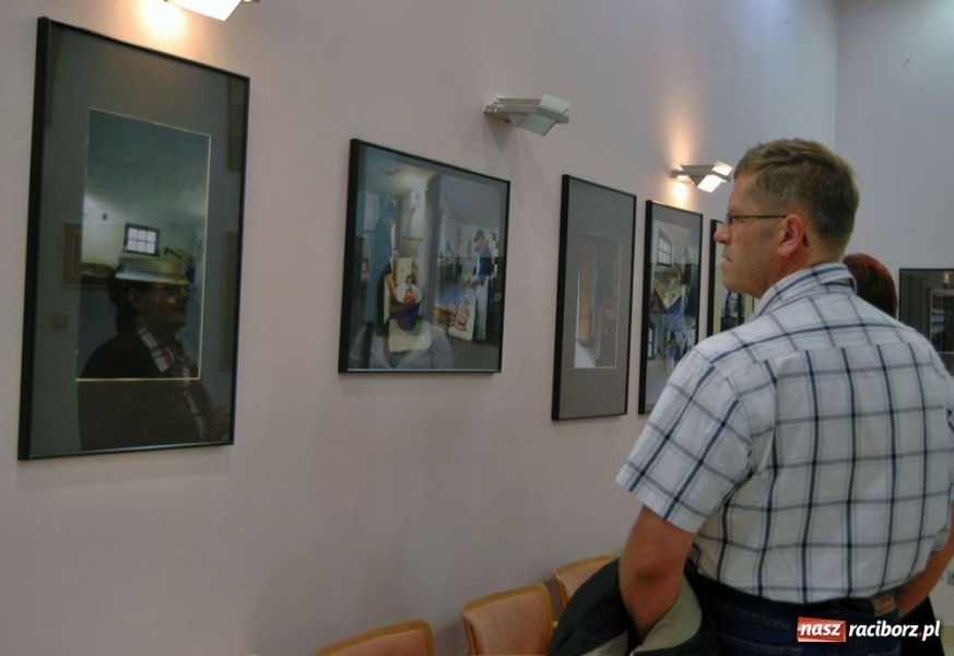 Zdjęcie w galerii na portalu naszraciborz.pl: Ginące zawody uchwycone obiektywem wiadomości z regionu