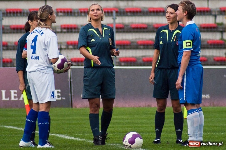 Zdjęcie w galerii na portalu naszraciborz.pl: Unitki rozgromiły Banik Ostrawa wiadomości z regionu