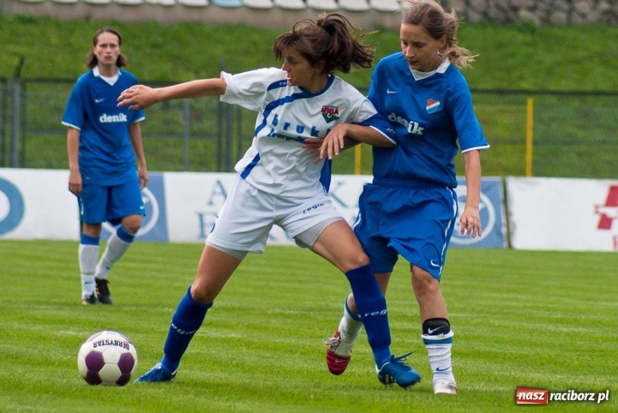 Zdjęcie w galerii na portalu naszraciborz.pl: Unitki rozgromiły Banik Ostrawa wiadomości z regionu