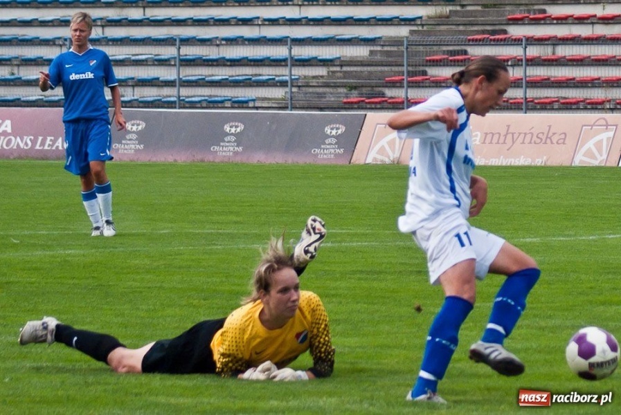 Zdjęcie w galerii na portalu naszraciborz.pl: Unitki rozgromiły Banik Ostrawa wiadomości z regionu
