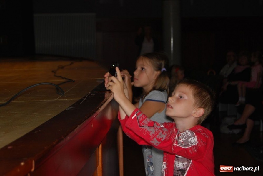 Zdjęcie w galerii na portalu naszraciborz.pl: Manuela i jej młodzi tancerze wiadomości z regionu