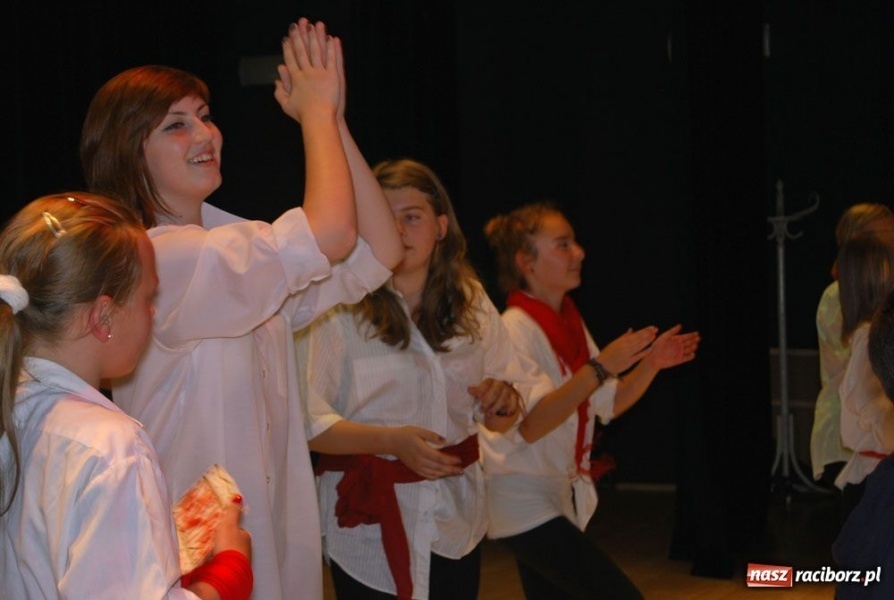 Zdjęcie w galerii na portalu naszraciborz.pl: Manuela i jej młodzi tancerze wiadomości z regionu