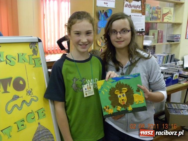 Zdjęcie w galerii na portalu naszraciborz.pl: Afrykańskie Lato z Biblioteką wiadomości z regionu