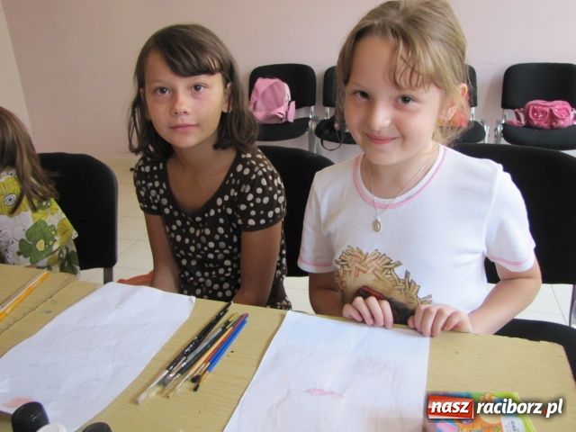 Zdjęcie w galerii na portalu naszraciborz.pl: Zainspirowani szkłem wiadomości z regionu