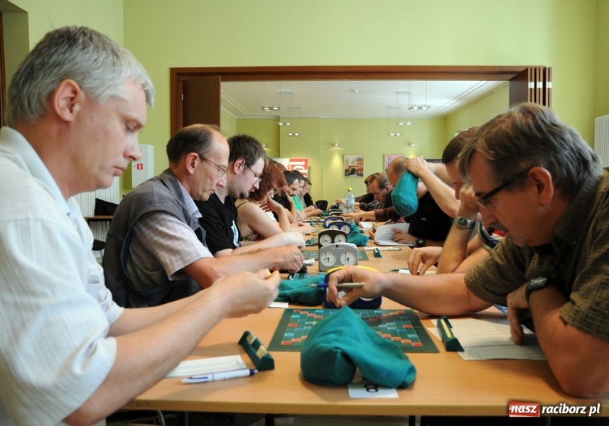 Zdjęcie w galerii na portalu naszraciborz.pl: II Raciborskie w Scrabble Granie wiadomości z regionu