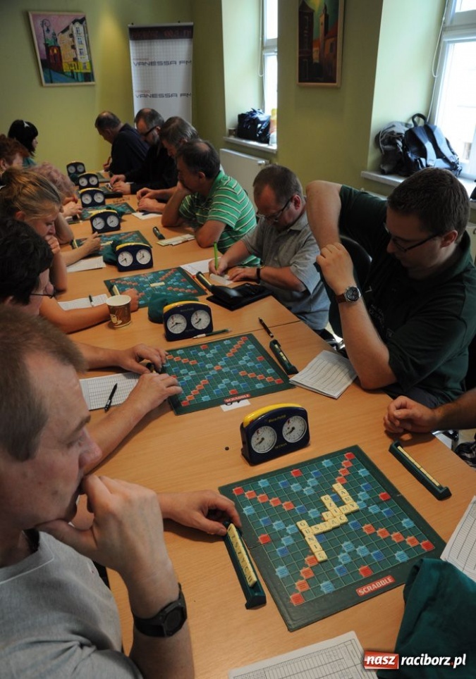 Zdjęcie w galerii na portalu naszraciborz.pl: II Raciborskie w Scrabble Granie wiadomości z regionu