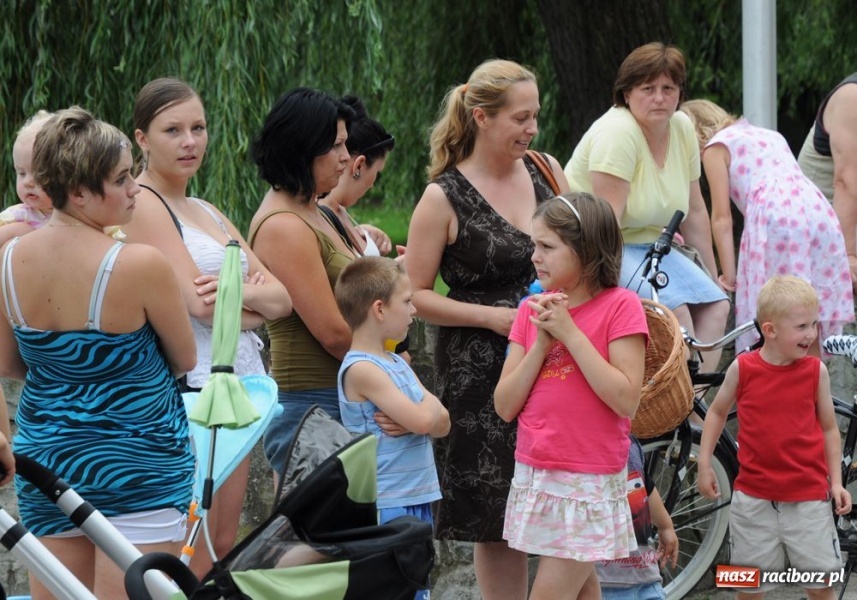 Zdjęcie w galerii na portalu naszraciborz.pl: Nostalgicznie i rozrywkowo wiadomości z regionu