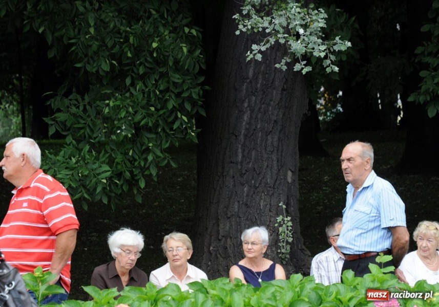 Zdjęcie w galerii na portalu naszraciborz.pl: Nostalgicznie i rozrywkowo wiadomości z regionu