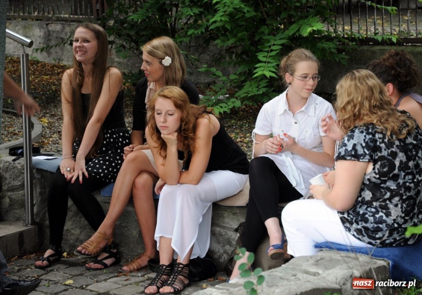 Zdjęcie w galerii na portalu naszraciborz.pl: Nostalgicznie i rozrywkowo wiadomości z regionu