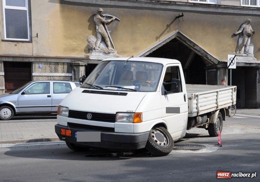 Zdjęcie w galerii na portalu naszraciborz.pl: Szczęście w nieszczęściu wiadomości z regionu