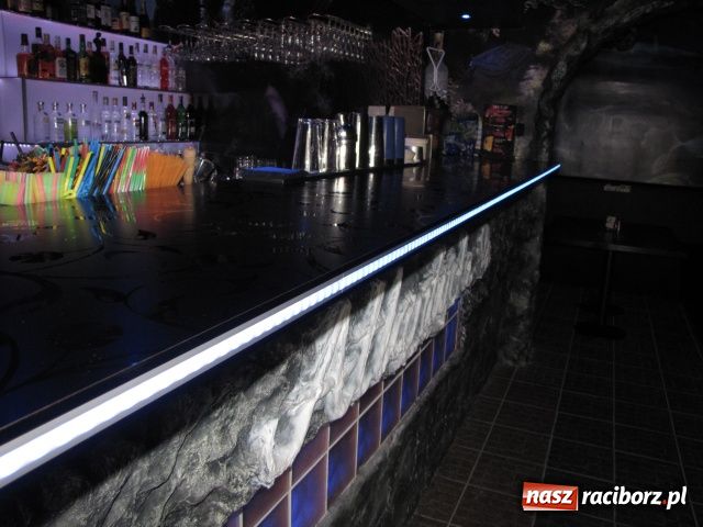 Zdjęcie w galerii na portalu naszraciborz.pl: Atlantyda - klub z ikrą wiadomości z regionu