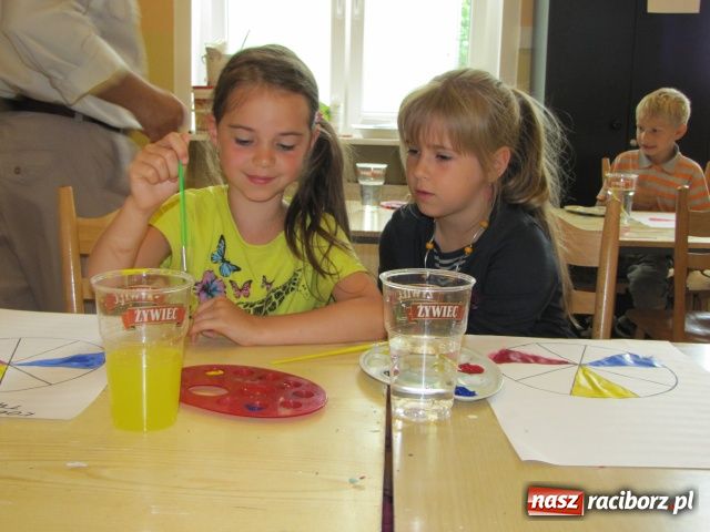 Zdjęcie w galerii na portalu naszraciborz.pl: Plastyczne popisy najmłodszych wiadomości z regionu