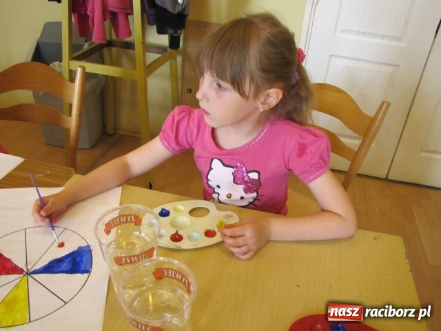 Zdjęcie w galerii na portalu naszraciborz.pl: Plastyczne popisy najmłodszych wiadomości z regionu