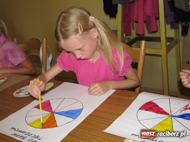 Zdjęcie w galerii na portalu naszraciborz.pl: Plastyczne popisy najmłodszych wiadomości z regionu