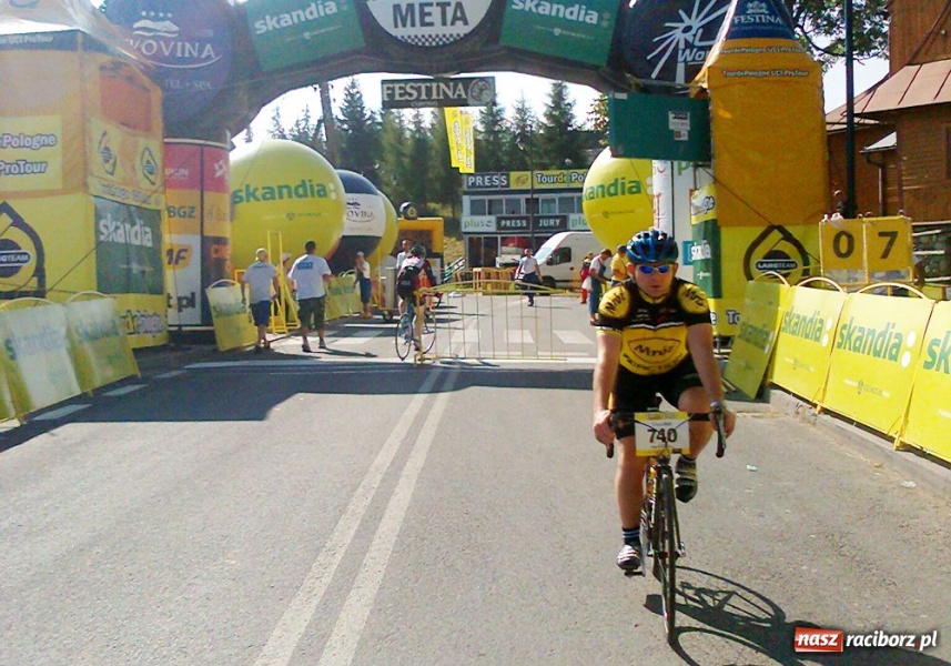 Zdjęcie w galerii na portalu naszraciborz.pl: Proboszcz w Tour de Pologne! wiadomości z regionu