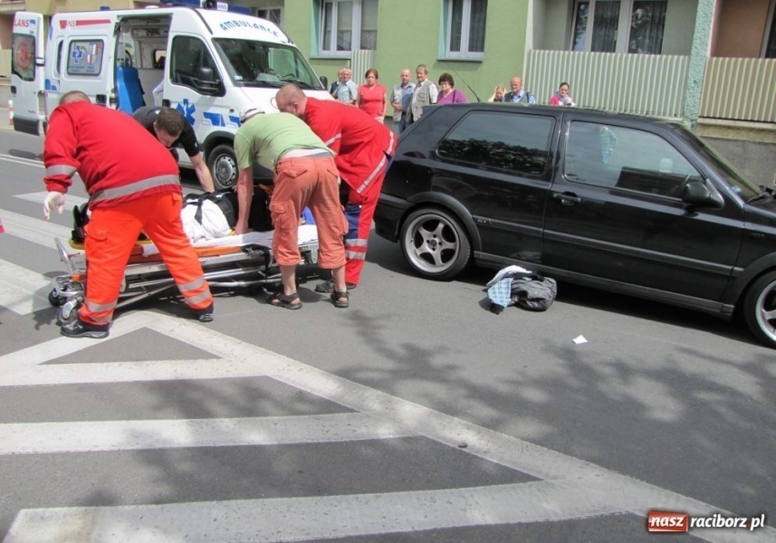 Zdjęcie w galerii na portalu naszraciborz.pl: Kierowca golfa potrącił pieszą wiadomości z regionu