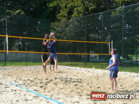 Zdjęcie w galerii na portalu naszraciborz.pl: Mistrzostwa Raciborza w plażówce wiadomości z regionu