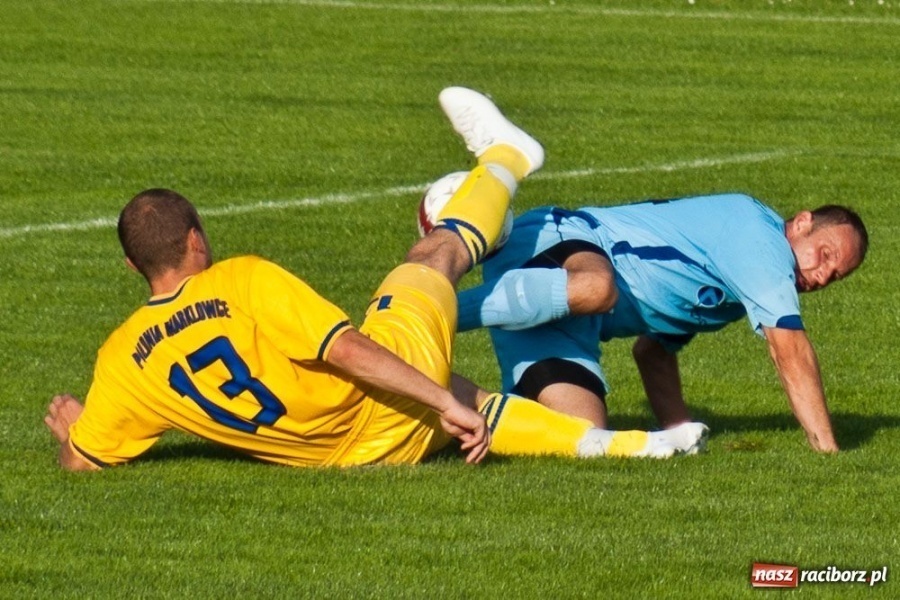 Zdjęcie w galerii na portalu naszraciborz.pl: Fatalny początek sezonu Unii Racibórz wiadomości z regionu