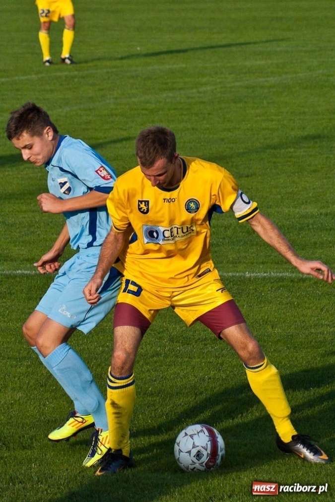 Zdjęcie w galerii na portalu naszraciborz.pl: Fatalny początek sezonu Unii Racibórz wiadomości z regionu
