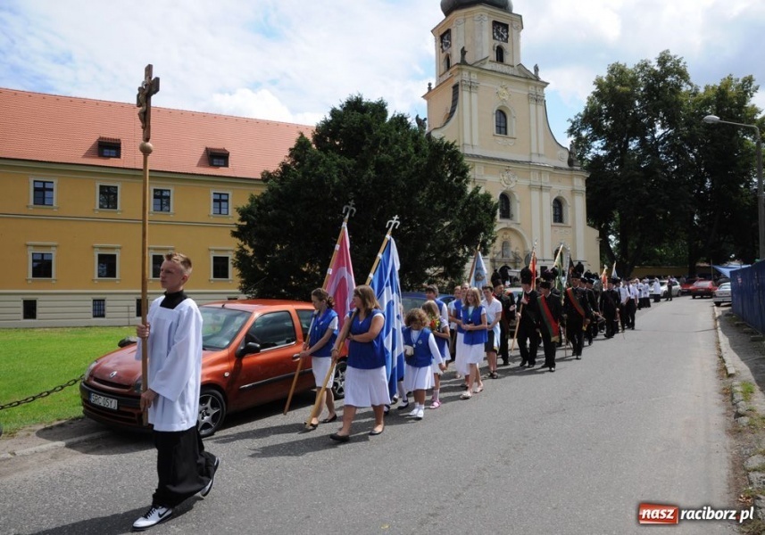 Zdjęcie w galerii na portalu naszraciborz.pl: Kobiety, bądźcie skromne wiadomości z regionu