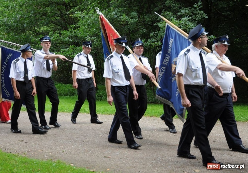 Zdjęcie w galerii na portalu naszraciborz.pl: Kobiety, bądźcie skromne wiadomości z regionu