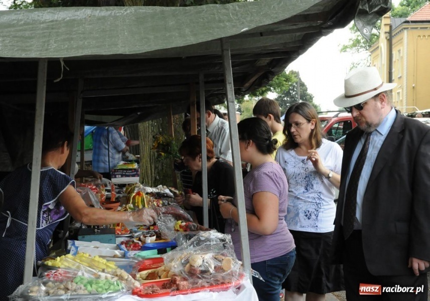 Zdjęcie w galerii na portalu naszraciborz.pl: Kobiety, bądźcie skromne wiadomości z regionu