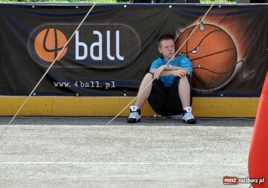 Zdjęcie w galerii na portalu naszraciborz.pl: StreetBall: Mevago CUP 2011 wiadomości z regionu