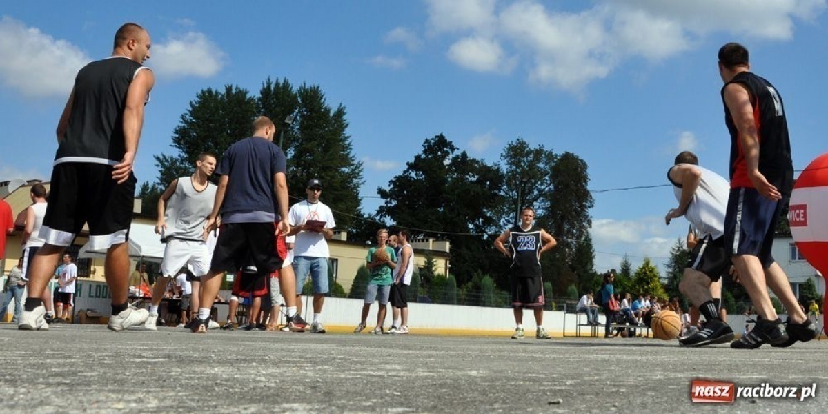 Zdjęcie w galerii na portalu naszraciborz.pl: StreetBall: Mevago CUP 2011 wiadomości z regionu