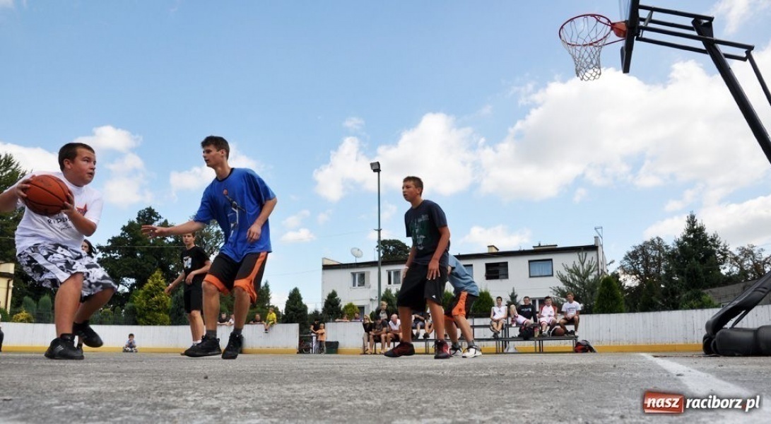 Zdjęcie w galerii na portalu naszraciborz.pl: StreetBall: Mevago CUP 2011 wiadomości z regionu