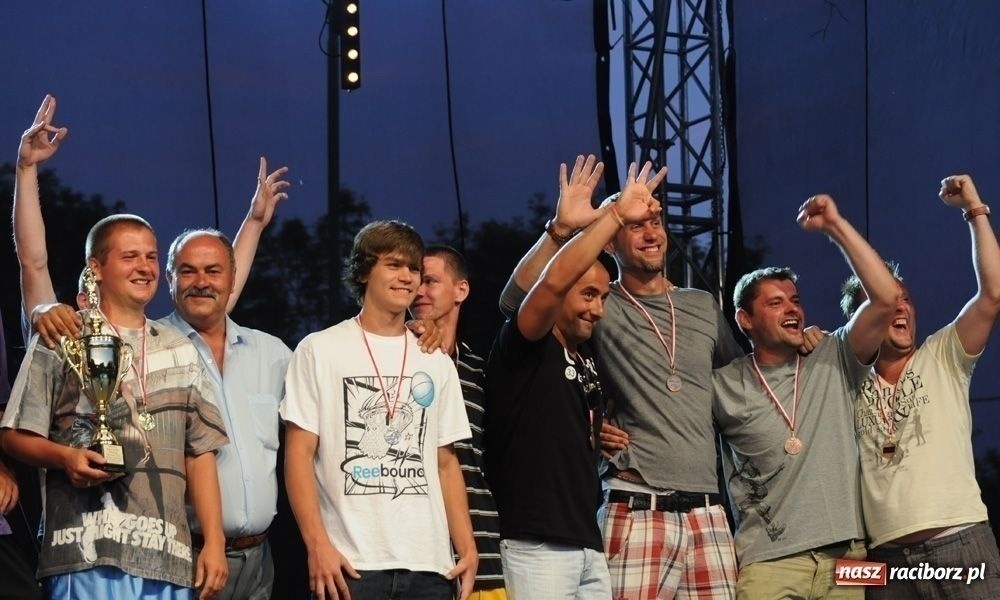 Zdjęcie w galerii na portalu naszraciborz.pl: StreetBall: Mevago CUP 2011 wiadomości z regionu