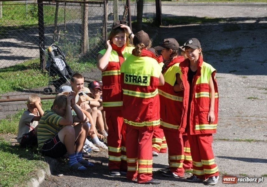 Zdjęcie w galerii na portalu naszraciborz.pl: Trzy drużyny na trzy puchary wiadomości z regionu
