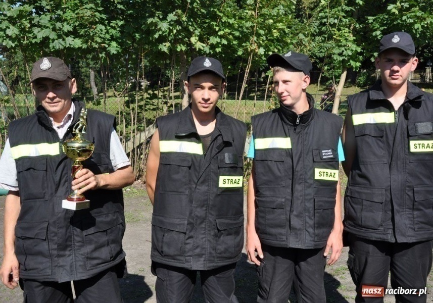 Zdjęcie w galerii na portalu naszraciborz.pl: Trzy drużyny na trzy puchary wiadomości z regionu