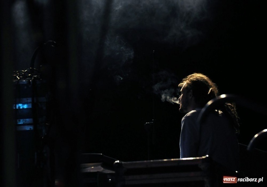 Zdjęcie w galerii na portalu naszraciborz.pl: Velvet porwała raciborską publiczność wiadomości z regionu