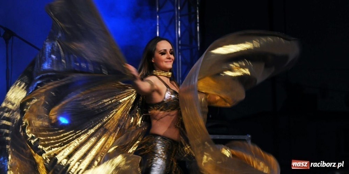 Zdjęcie w galerii na portalu naszraciborz.pl: Taniec orientalny wyzwala kobiecość wiadomości z regionu