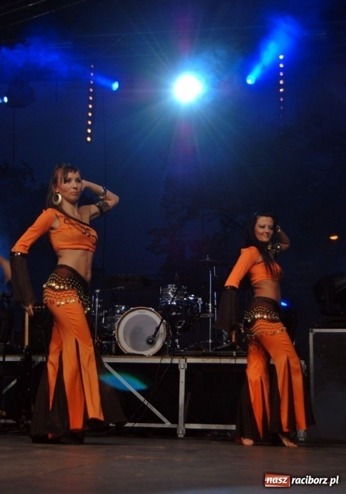 Zdjęcie w galerii na portalu naszraciborz.pl: Taniec orientalny wyzwala kobiecość wiadomości z regionu