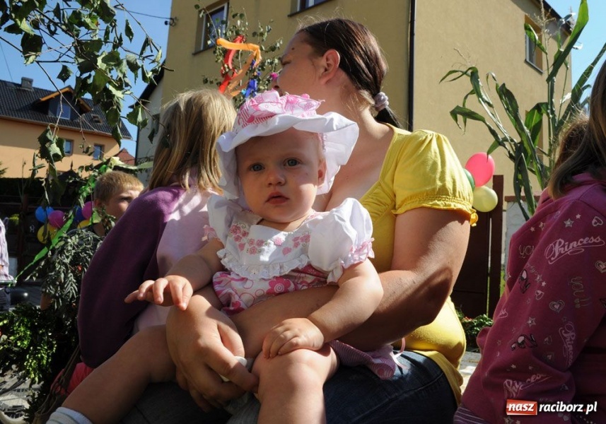 Zdjęcie w galerii na portalu naszraciborz.pl: W Krowiarkach dziękowali za plony wiadomości z regionu