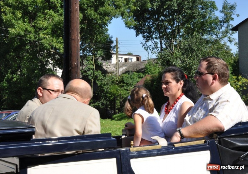 Zdjęcie w galerii na portalu naszraciborz.pl: W Krowiarkach dziękowali za plony wiadomości z regionu