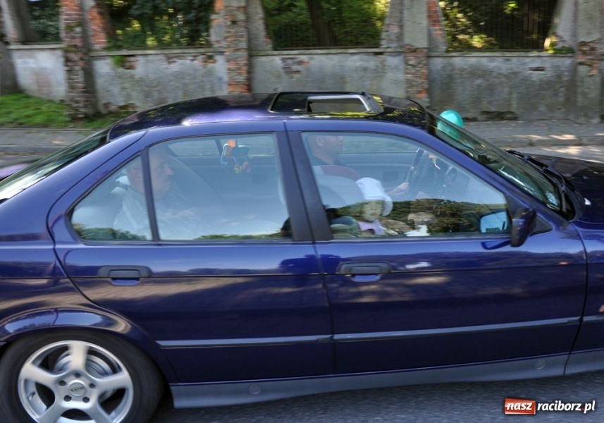 Zdjęcie w galerii na portalu naszraciborz.pl: W Krowiarkach dziękowali za plony wiadomości z regionu