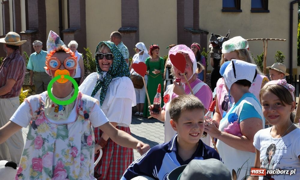 Zdjęcie w galerii na portalu naszraciborz.pl: Bajkowe dożynki w Roszkowie wiadomości z regionu