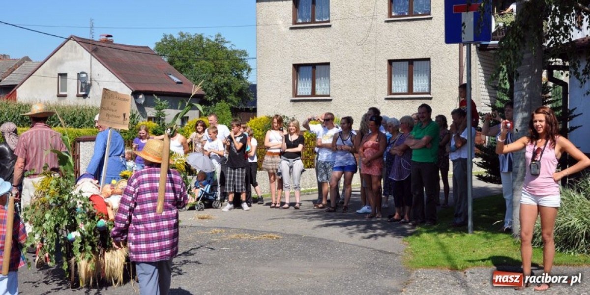 Zdjęcie w galerii na portalu naszraciborz.pl: Bajkowe dożynki w Roszkowie wiadomości z regionu